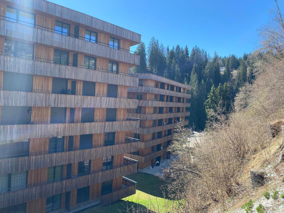 Stilvolle Ferienwohnung Direkt An Der Skipiste Flims Exterior photo