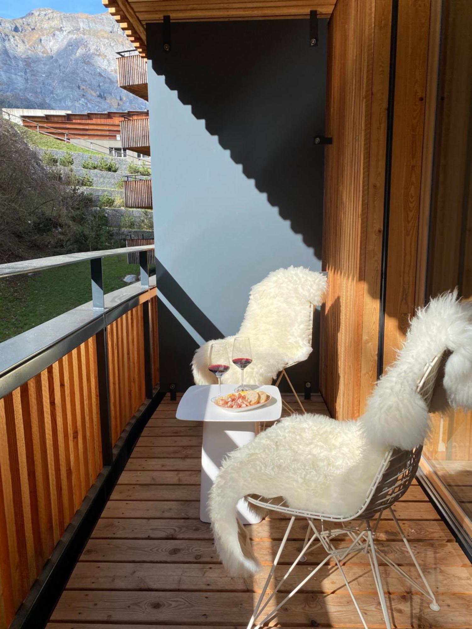 Stilvolle Ferienwohnung Direkt An Der Skipiste Flims Exterior photo